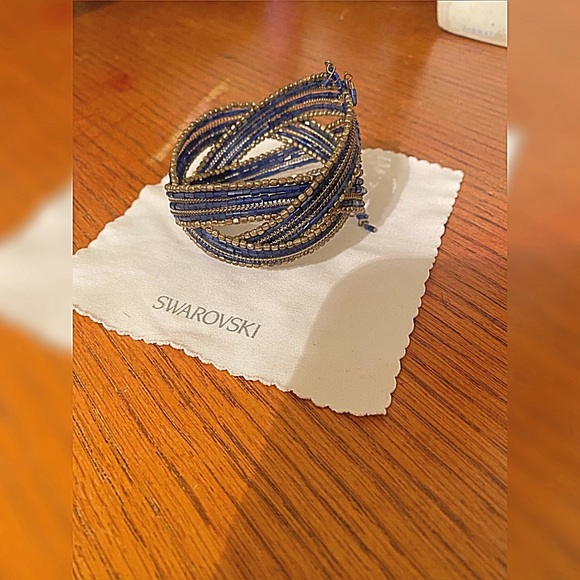 Hand beaded bracelet from Spain - Picture 2 of 5